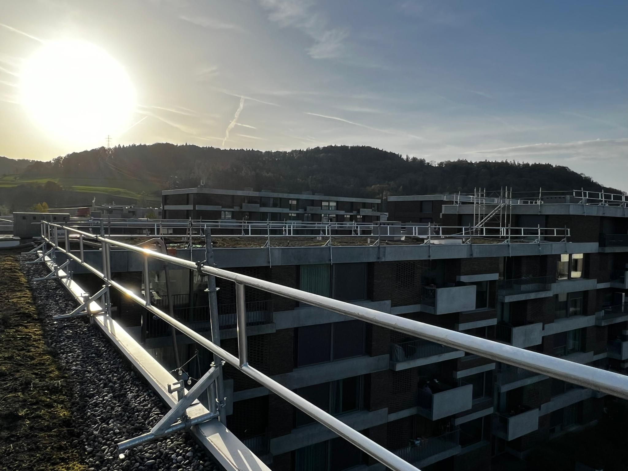 Flachdachschutz - Isufi Gerüste AG - Schweiz